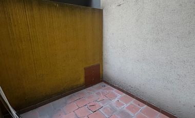 Alquiler de local comercial en Av. Boulogne Sur Mer Tapiales