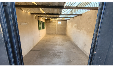 CASA 5 AMBIENTES - GARAGE - PATIO - JOSÉ CONTIN 637 - MADRYN