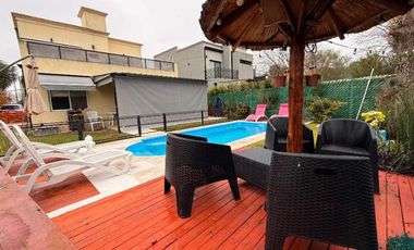 Casa en venta en El Pato Country Club