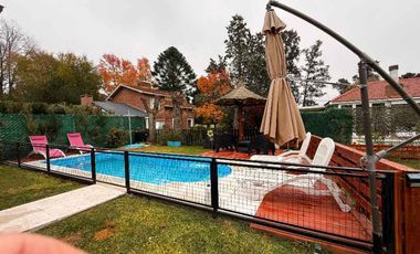 Casa en venta en El Pato Country Club