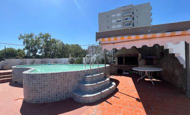 Casa en alquiler en Beccar