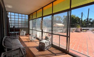 Casa en alquiler en Beccar