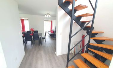 CASA 4D Y 2B 110/220 CONDOMINIO