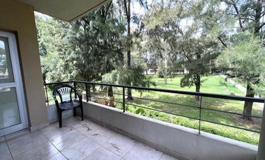 Departamento en  alquiler Fincas de Iraola Dos con vista al Bosque