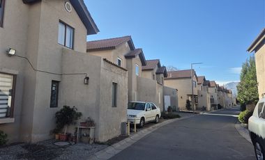 Casa en Venta en calle larga