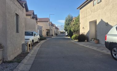 Casa en Venta en calle larga