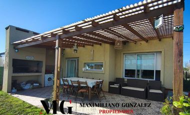 Casa venta - Laguna Azul
