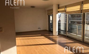Departamento de 3 dormitorios en venta en Lomas de Zamora