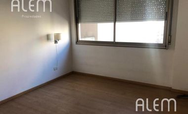 Departamento de 3 dormitorios en venta en Lomas de Zamora