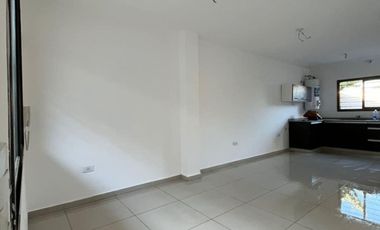 DUPLEX - DOS DORMITORIOS - CUESTA COLORADA