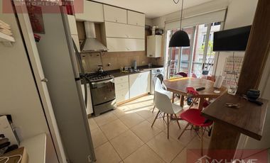 Divino departamento en dúplex con cochera doble
