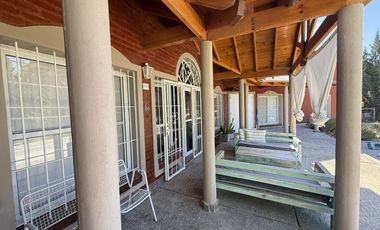 QUINTA CON PILETA / Puerto Madryn/  2500MTS2/ IMPECABLE