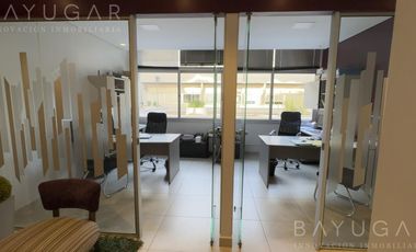Venta Oficina Comercial PB - Edificio Polo Uno con Cochera / Pilar