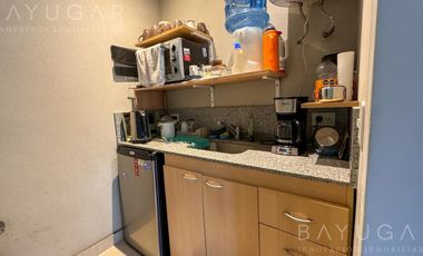 Venta Oficina Comercial PB - Edificio Polo Uno con Cochera / Pilar