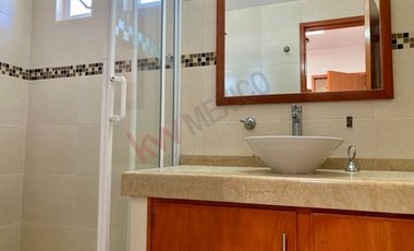 🏢✨ Casa en renta Club de golf la loma con 4 recámaras  ✨