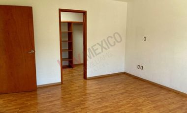 🏢✨ Casa en renta Club de golf la loma con 4 recámaras  ✨