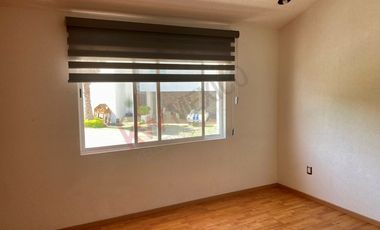 🏢✨ Casa en renta Club de golf la loma con 4 recámaras  ✨