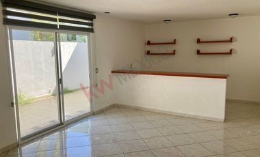 🏢✨ Casa en renta Club de golf la loma con 4 recámaras  ✨