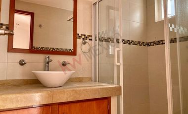 🏢✨ Casa en renta Club de golf la loma con 4 recámaras  ✨