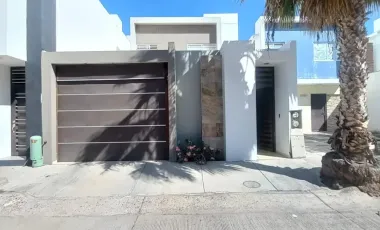Casa en renta en Campestre Los Laureles, Culiacán, Sinaloa