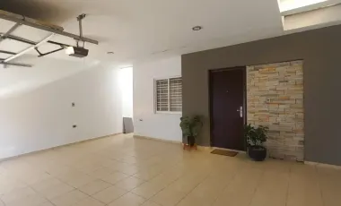 Casa en renta en Campestre Los Laureles, Culiacán, Sinaloa