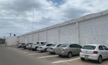 Bodega en renta en INFONAVIT Las Flores, Culiacán, Sinaloa