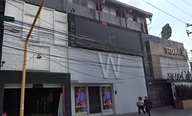 EDIFICIO EN VENTA CON USO DE SUELO MIXTO EN AV. GUSTAVO BAZ.