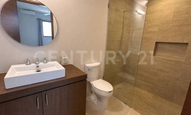 Casa en Renta Residencial Aqua - Avenida Huayacan