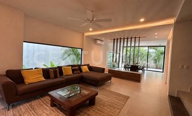 Casa en Renta Residencial Aqua - Avenida Huayacan