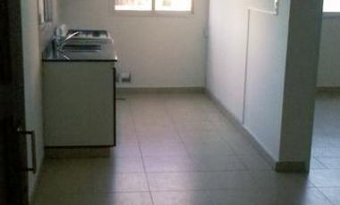 2 amb c/cochera excelente zona