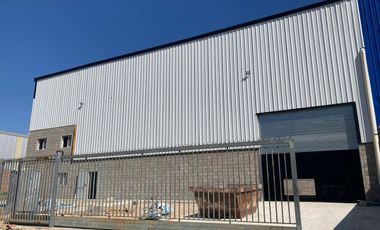 Deposito a estrenar de 956 m2 sobre colectora sur km.76 - Campana