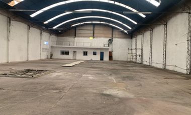 GALPÓN+ OFICINAS EN ALQUILER EN NEUQUÉN