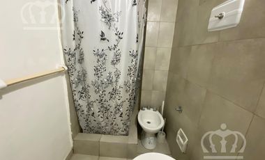 Alquiler-Monoambiente-plena estación Lanús Este.