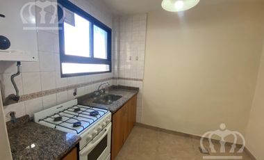 Alquiler-Monoambiente-plena estación Lanús Este.