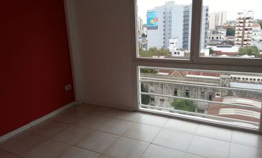SANTILLI - Leandro N. Alem 160 9° B con cochera