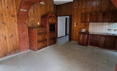 VENTA Casa 3 dormitorios. Belgrano Nº1692