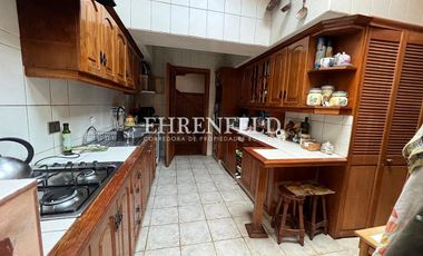 Los Almendros, Viña del mar. Casa en Arriendo.