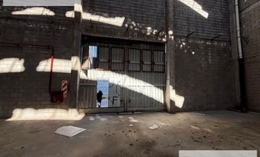 Galpón - Depósito de 744 m2  en  Lanús Oeste - VENTA - ALQUILER