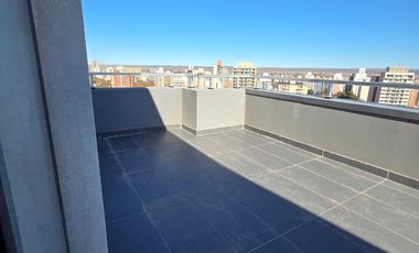 Alquiler departamento con terraza propia