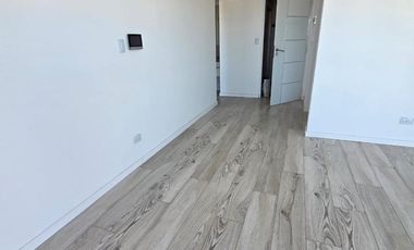 Alquiler departamento con terraza propia