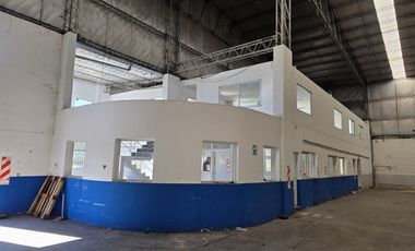Depósito de 2.200 m2 sup. cubierta en Alquiler en Parque Industrial Campana