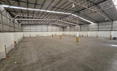 Depósito de 2.200 m2 sup. cubierta en Alquiler en Parque Industrial Campana
