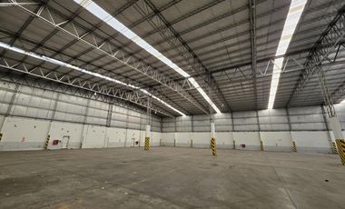Depósito de 2.200 m2 sup. cubierta en Alquiler en Parque Industrial Campana