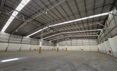 Depósito de 2.200 m2 sup. cubierta en Alquiler en Parque Industrial Campana