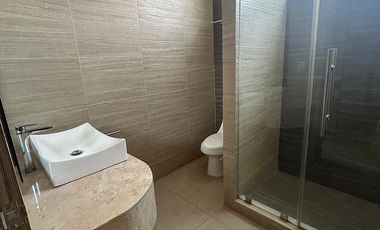 SE VENDE CASA EN RIBERAS DEL CAMPESTRE CELAYA