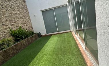 SE VENDE CASA EN RIBERAS DEL CAMPESTRE CELAYA