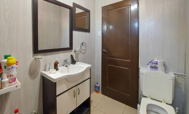 Gran terreno de 1.200m² con casa, quincho y pileta