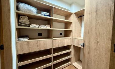 Apartamento remodelado en el Poblado - san lucas