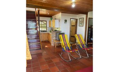 FINCA EN VENTA EN EL CASTILLO SANTA ELENA EL CERRITO
