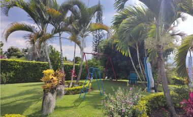 CASA CAMPESTRE EN VENTA SANTA ELENA VIA EL CASTILLO CONJUNTO